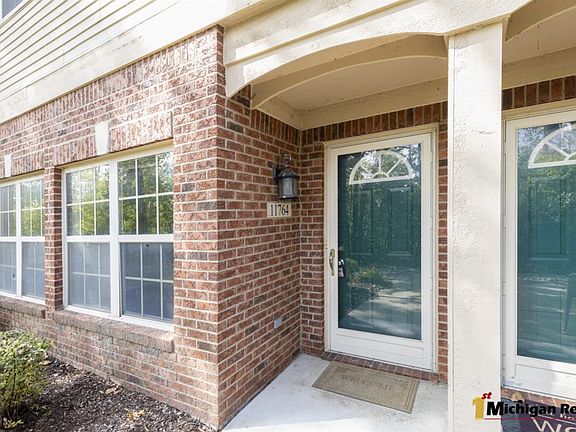 2nd image of 11764 Farmington Rd #43