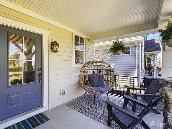 5th image of 802 Monarch Ct