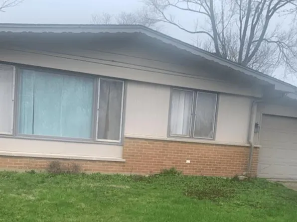 224 N Pleasant Dr, Glenwood, IL 60425