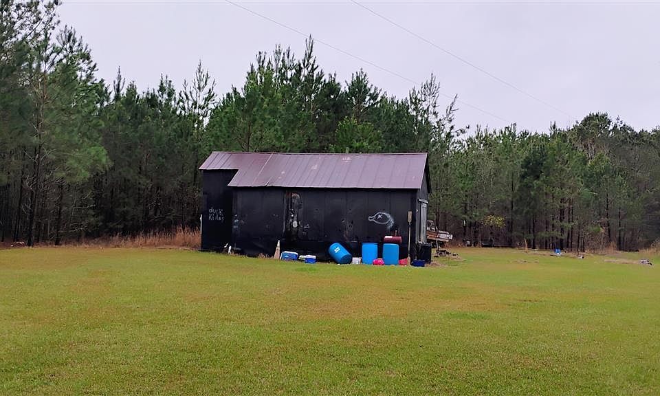 2nd image of 5103 Wheeler Rd