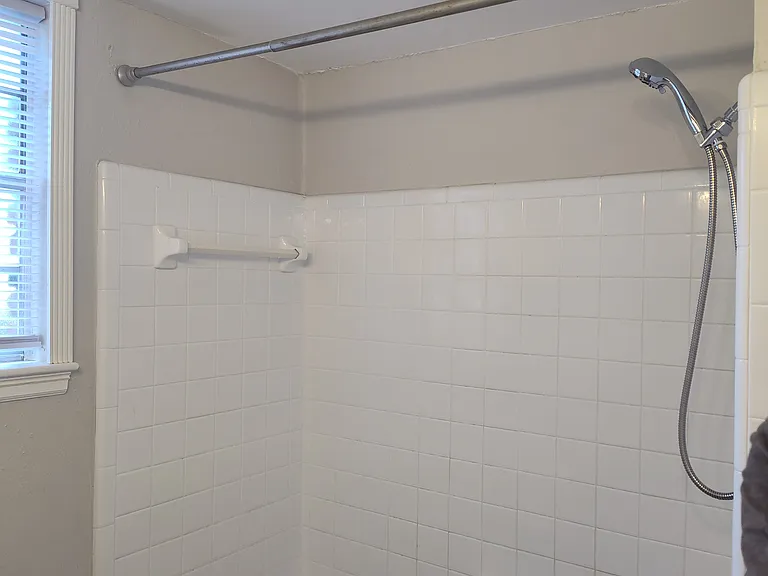 7817 S College Ave — Photo 19