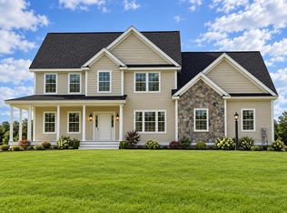 53 Daniel Road #58-12, Derry, NH 03038