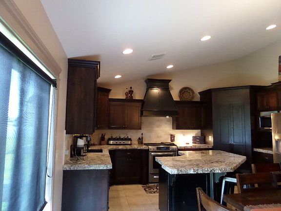 3rd image of 3862 N Imperial Ln