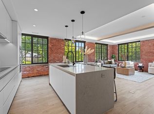 41 Richmondville Ave #214, Westport, CT
