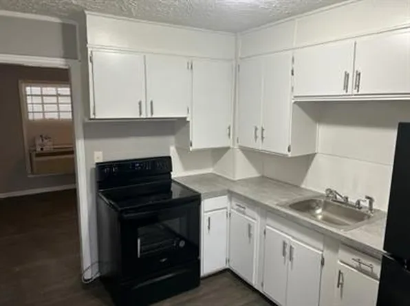 1901 W Dora Ave APT 2, Wichita, KS 67213