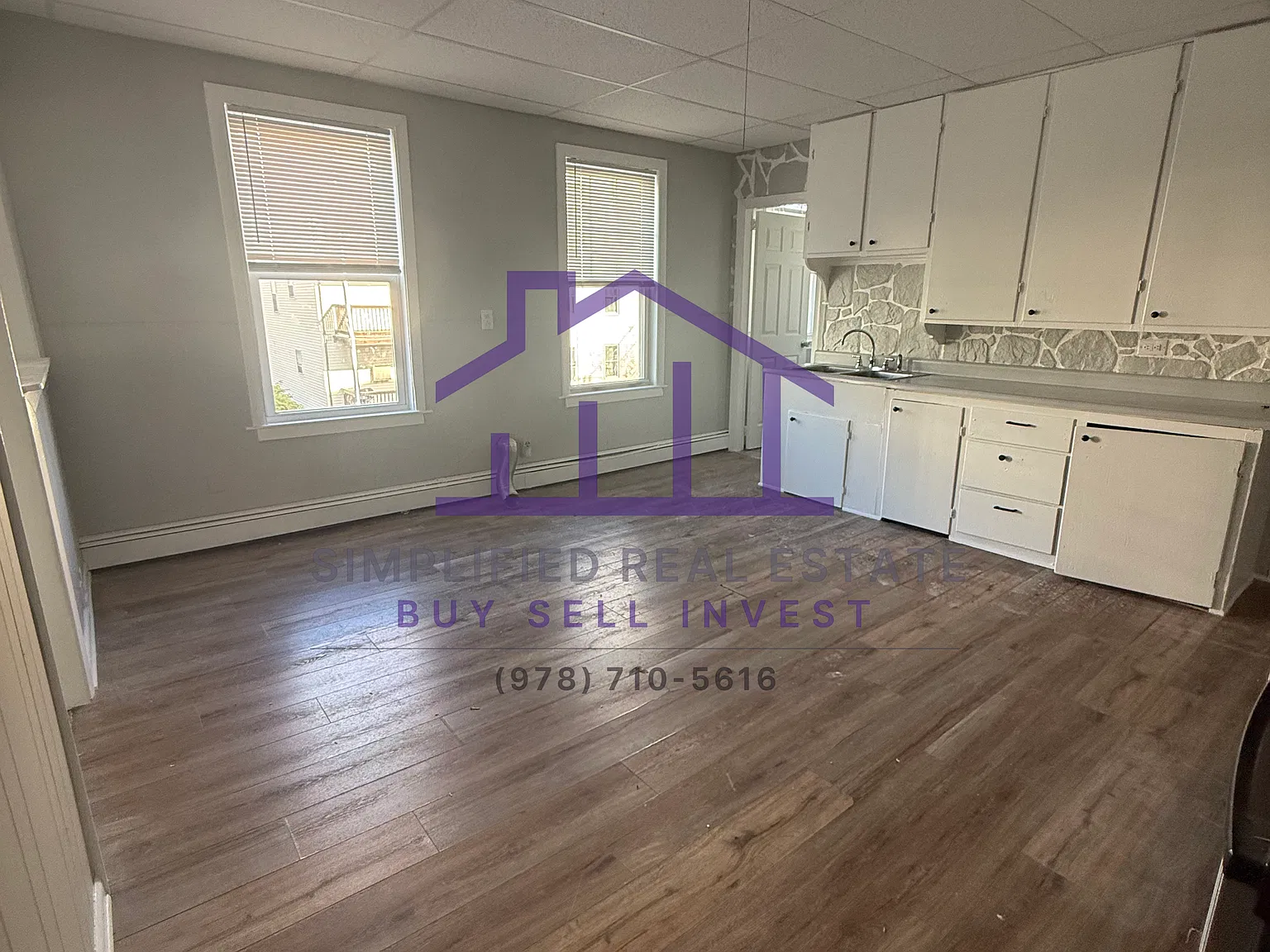 3 bed, $1,900 — Photo 3