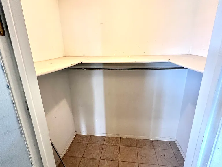 7505 Acapulco Ave — Photo 21