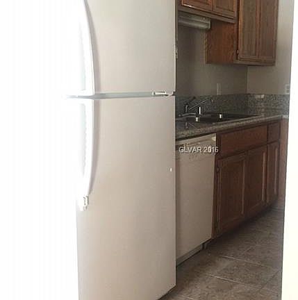 4th image of 7040 Picaroon Ln #0