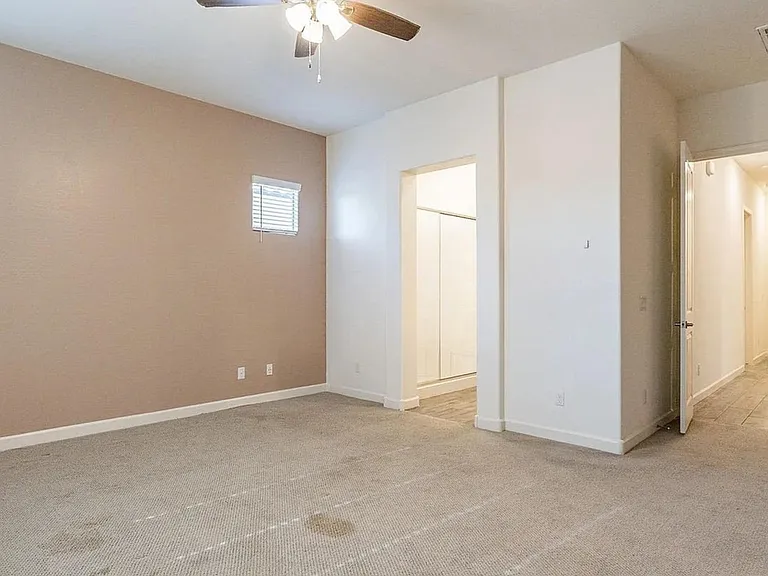2811 W Pollack St — Photo 27
