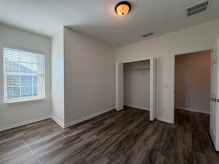 1018 Capitol Hill Ct — Photo 28