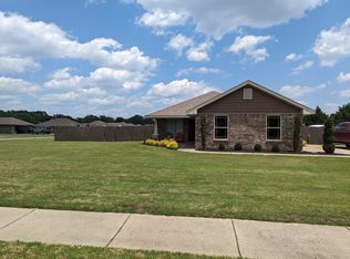 131 Brookslanding Dr, Huntsville, AL 35811