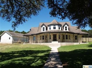 8008 Garden Oaks Dr, San Antonio, TX 78266