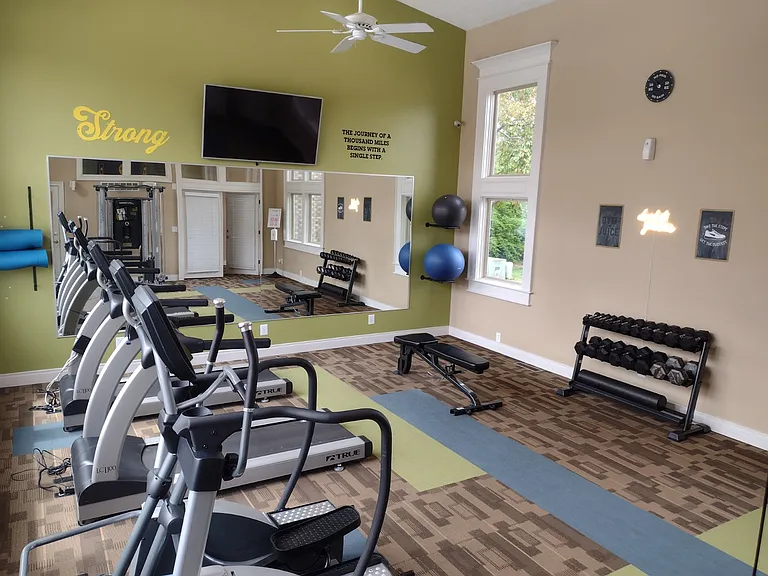 Creek Bay — Photo 24