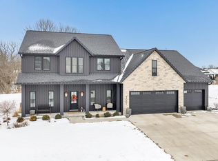 3001 Stone Fence Pl, Green Bay, WI 54311