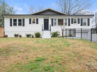 593 Earley St, Kannapolis, NC 28083