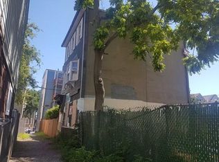 3 Pulaski Ave, South Boston, MA 02127
