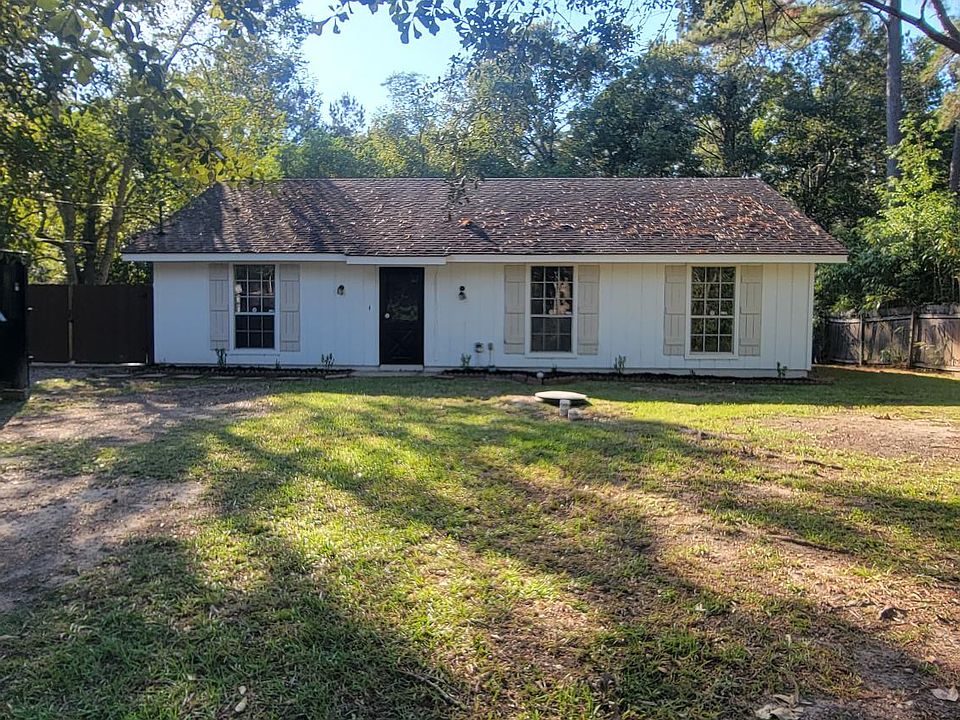 Huge Front AND Back Yard