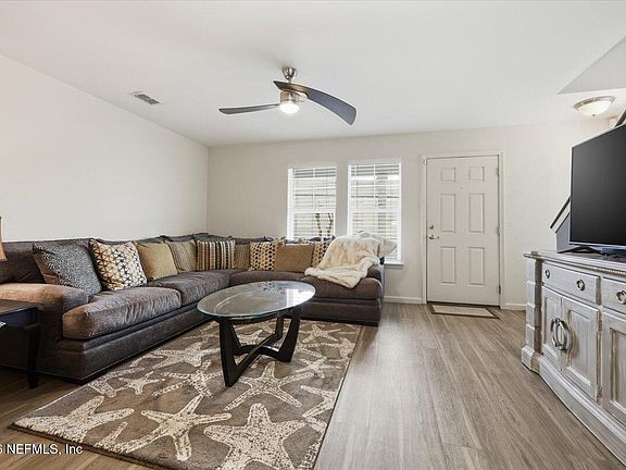 4th image of 156 SANDY BEACH Lane