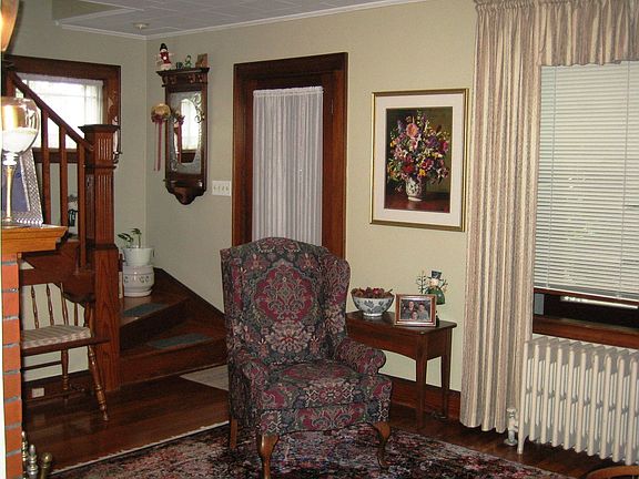 Living Room Entry