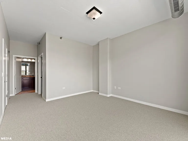 909 W Washington Blvd #1008 — Photo 10