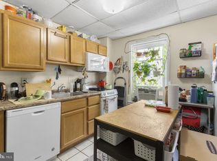 4034 Baring St #3, Philadelphia, PA 19104