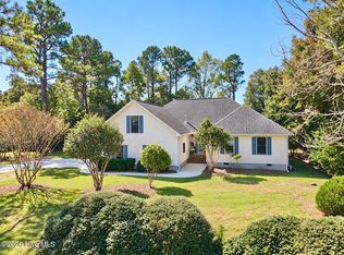 305 Shearwater Drive, Hampstead, NC 28443