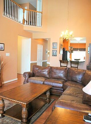 2nd image of 10702 Gate House Pl