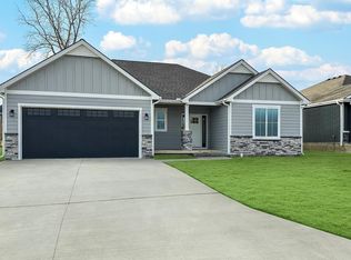 7721 SW 24th Ter, Topeka, KS 66614