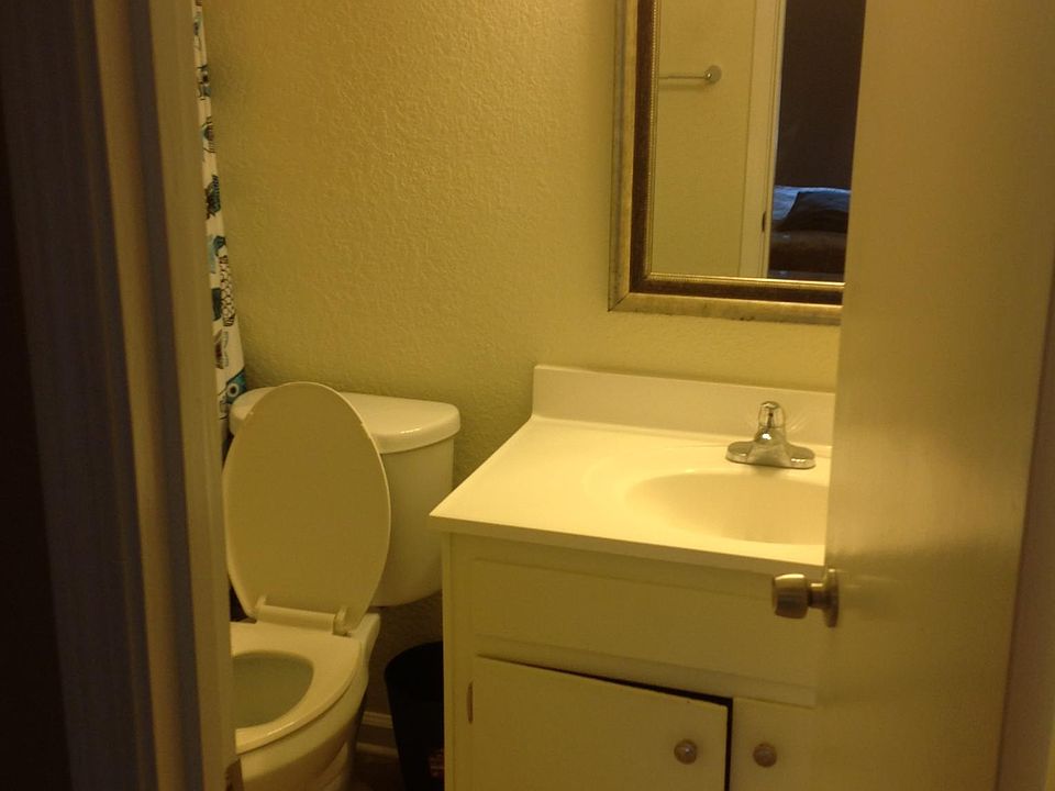 1st image of 2344 Sylvan Ct