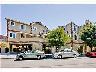 1st image of 1758 Cross Way Unit 200