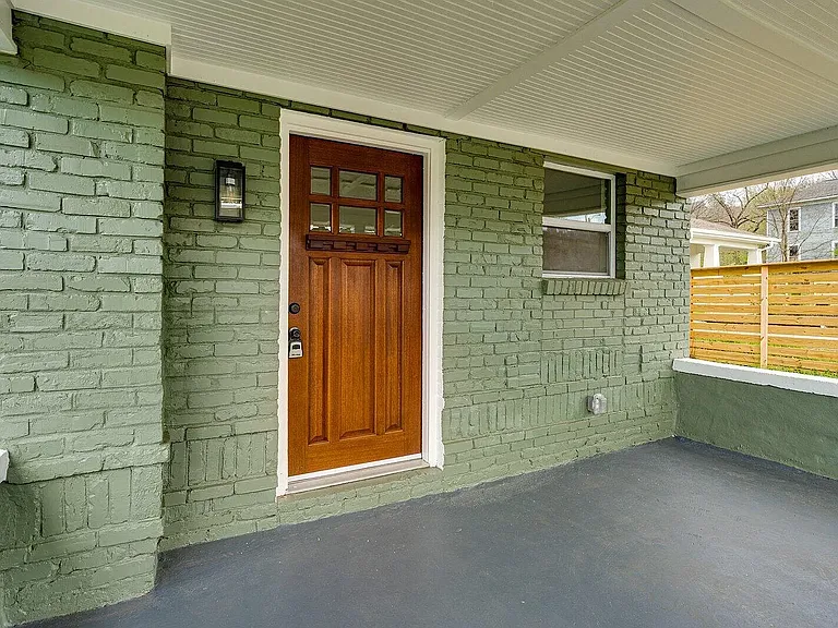 2607 McCallie Ave — Photo 2