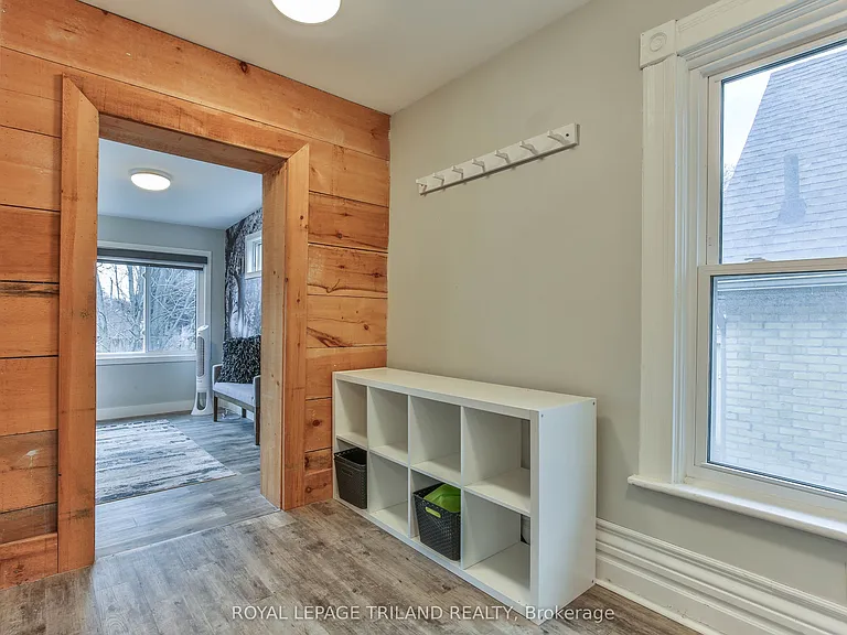 918 William St #UPPER — Photo 14