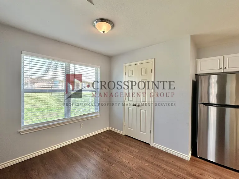 8713 Mansion Creek Cir — Photo 19
