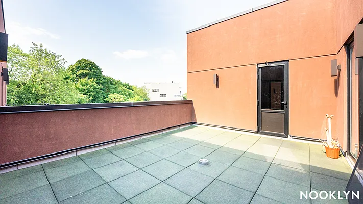 Rented by Nooklyn NYC LLC | media 25