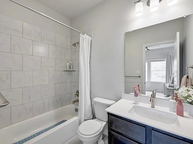 249 Townes Ct — Photo 22