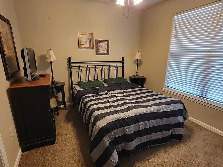 914 Charo Pkwy #123 — Photo 11