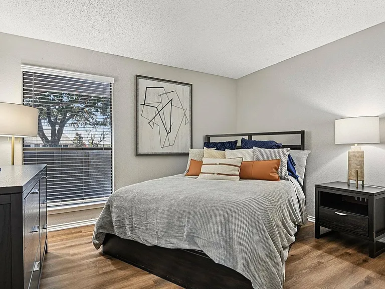 15-web-or-mls-2200 Brown St Unit 806-S0310-015