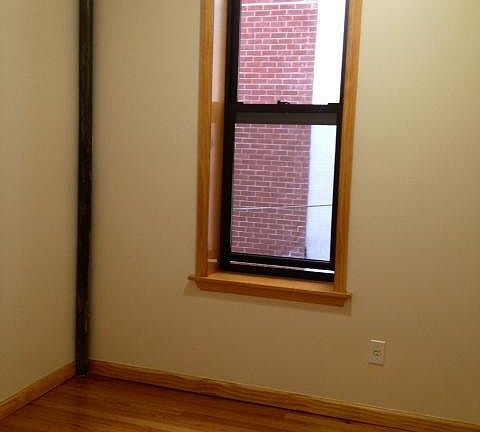5th image of 57 Kenmare St APT 11