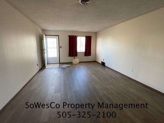 3rd image of 5543 Cypress St