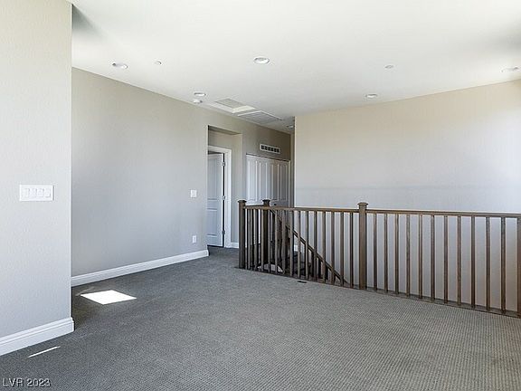 4th image of 660 Solar Citrine St