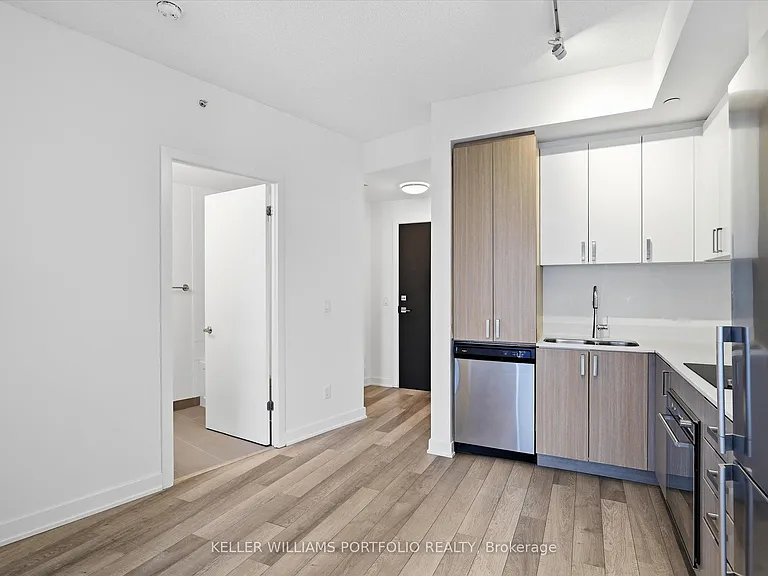 5230 Dundas St #407 — Photo 10