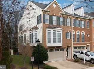 512 Seaton Square Dr, Silver Spring, MD 20901