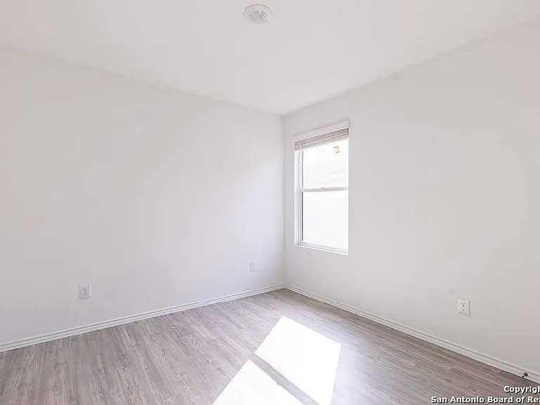 14907 Greenfield Ml — Photo 19