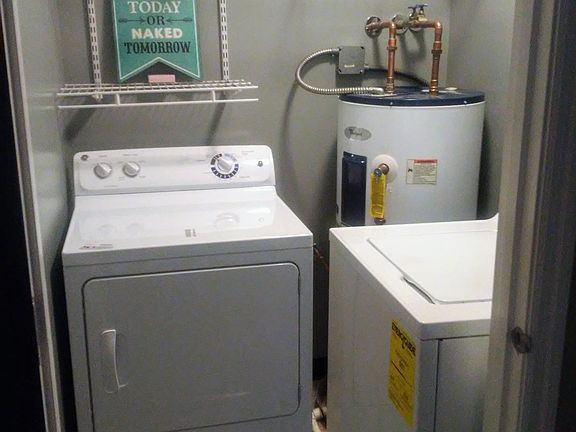 2nd image of 9354 Castle York Ct Unit 2010