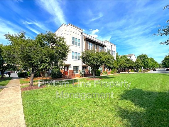 3rd image of 841 Seigle Point Dr