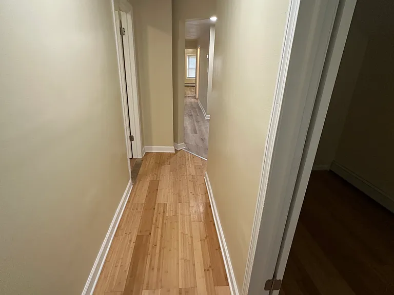 94 W Main St #7 — Photo 21