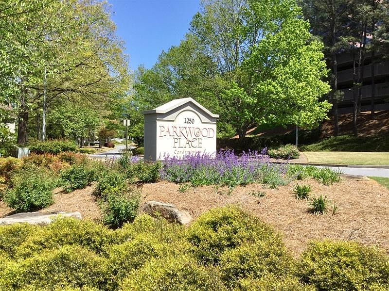 2nd image of 1250 Parkwood Cir SE Unit 3202