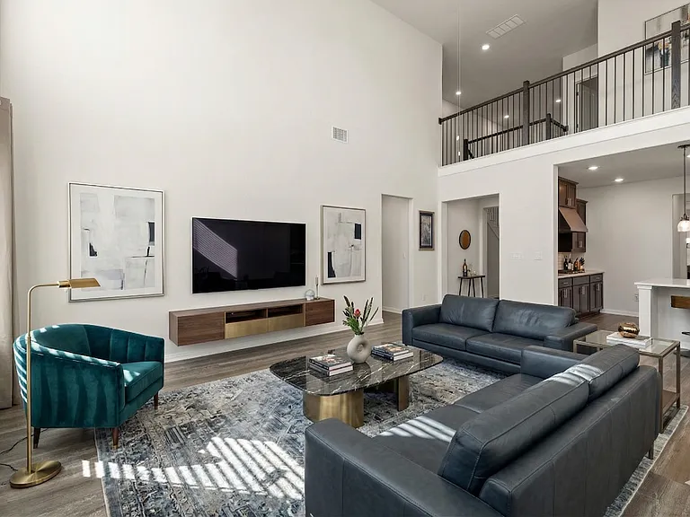 604 Spindrift Ln — Photo 4