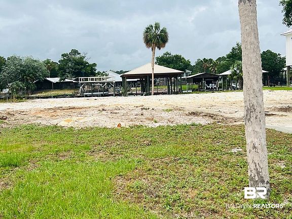 3rd image of 26267 Marina Rd