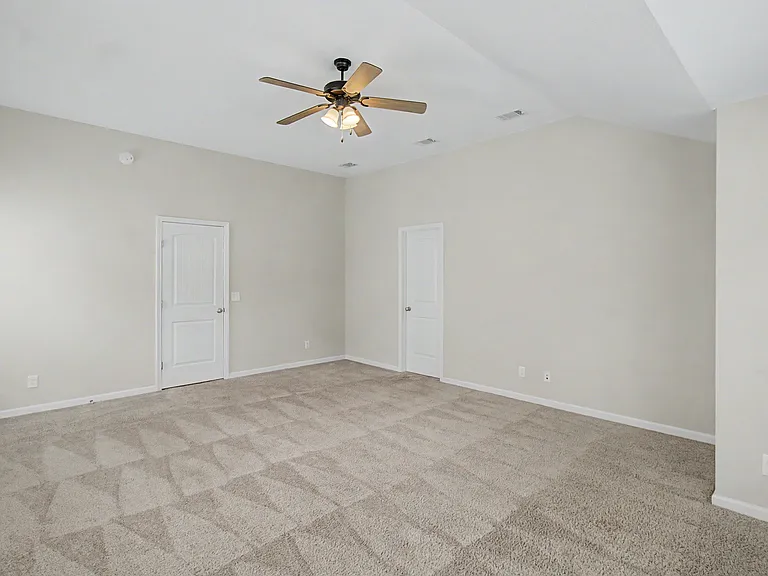 16 Cassels Ct — Photo 27